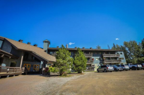 Griz Inn by StayIn Fernie